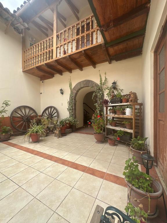Cusco colonial house 3 min to Main Square - 4