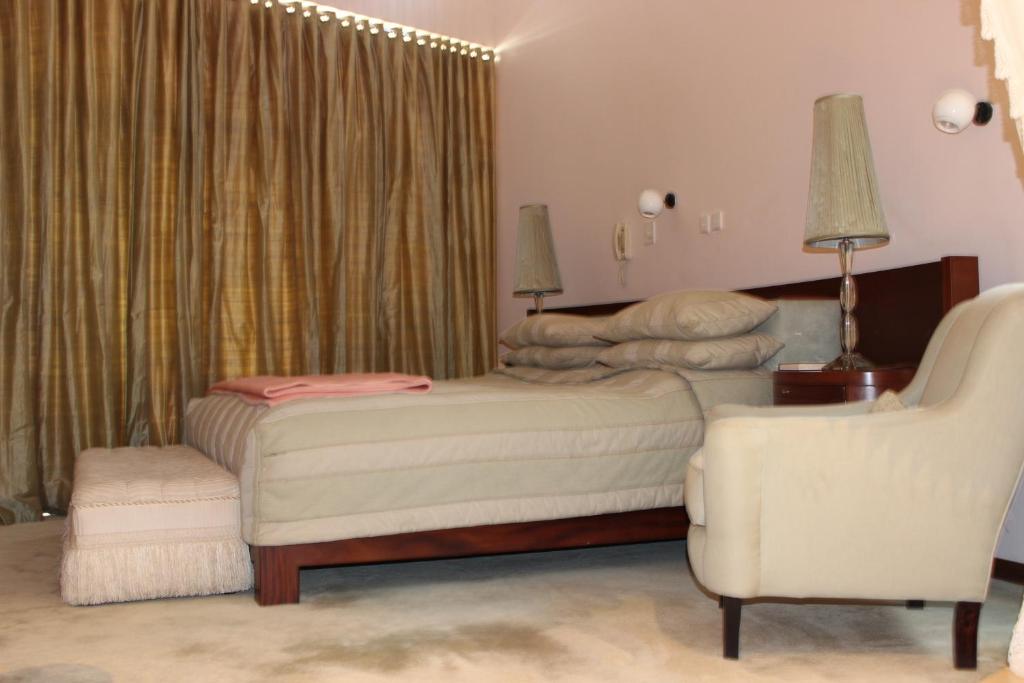 Bokmakierie Country Lodge — Hotel in Ladysmith