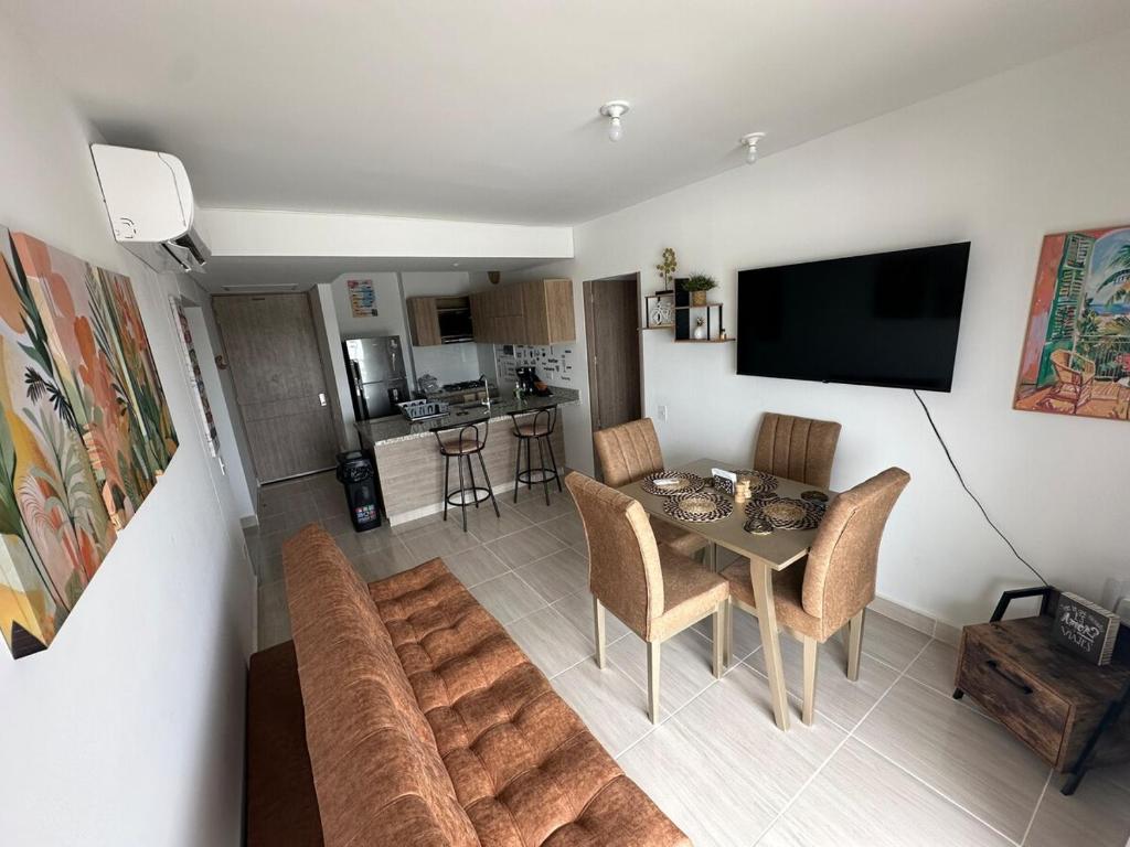 Loft Apartment - Full AC With Free Parking Pool - 5