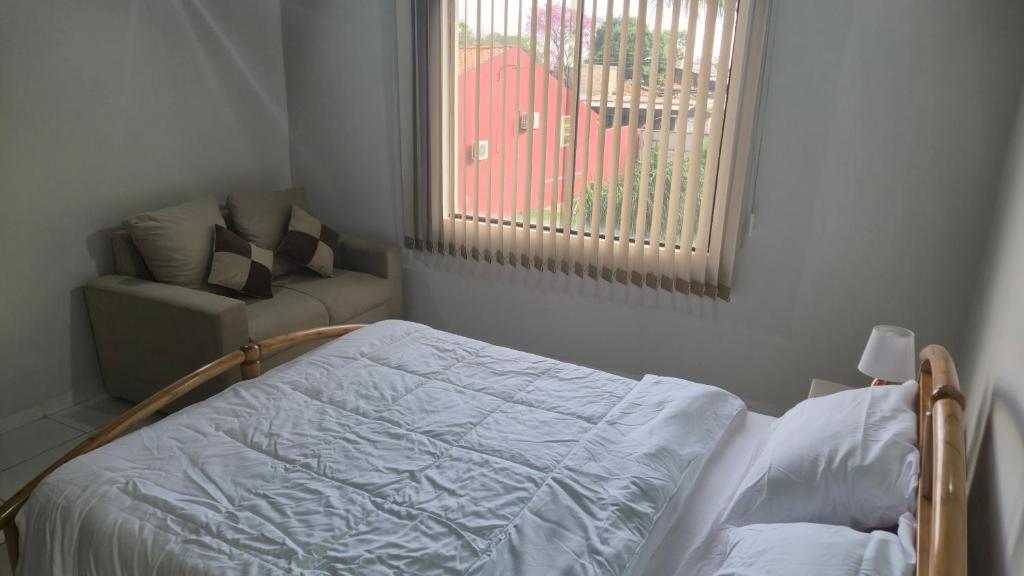 Departamento cómodo y privado en Luque - 5