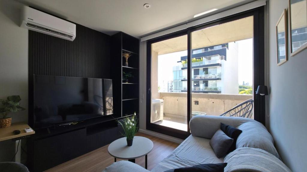 Soho HQ - Fully Equipped, Workspace, Pool and Gym - 5
