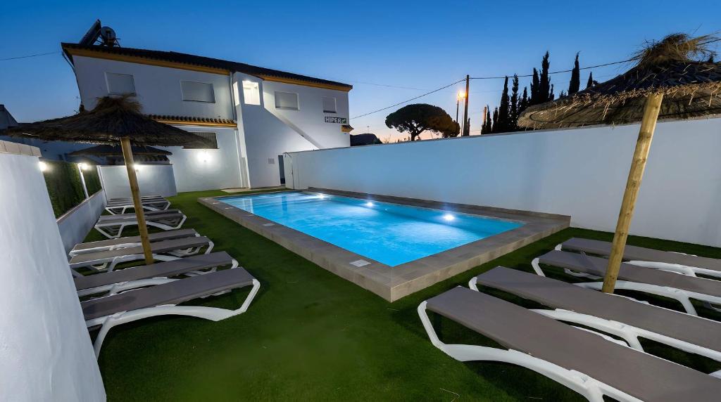 Apartamento 2 dormitorios en Conil - Piscina compartida y cerca de Roche - 3