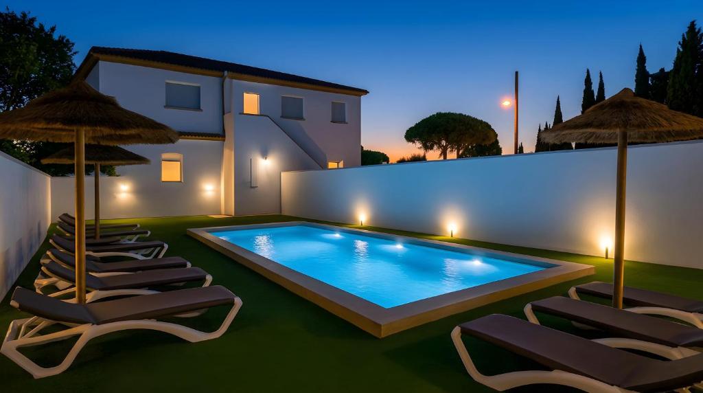 Apartamento familiar en Conil - Piscina compartida parking y playa cerca en coche - 3