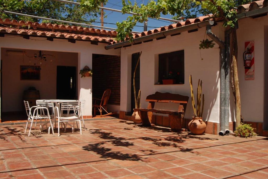 Hostal Tierra de Vinos photo