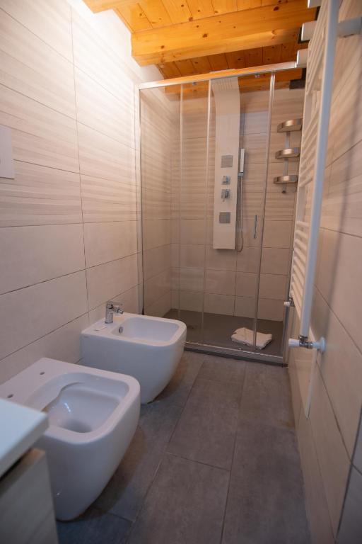 Comfort Room - Private bathroom - 100m from center - 3