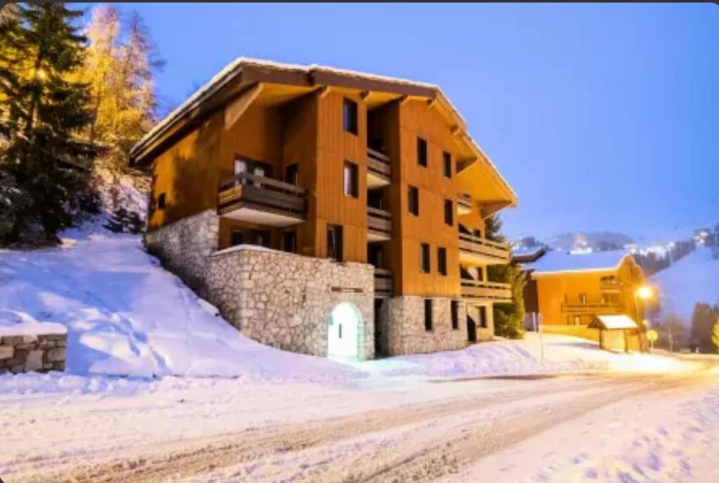 Duplex rénové, 10 couchages, piscine et sauna - 2