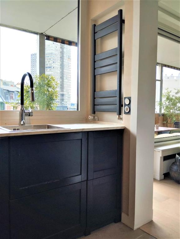 Elegant 48sqm apartment Eiffel - view & large terrace - 2