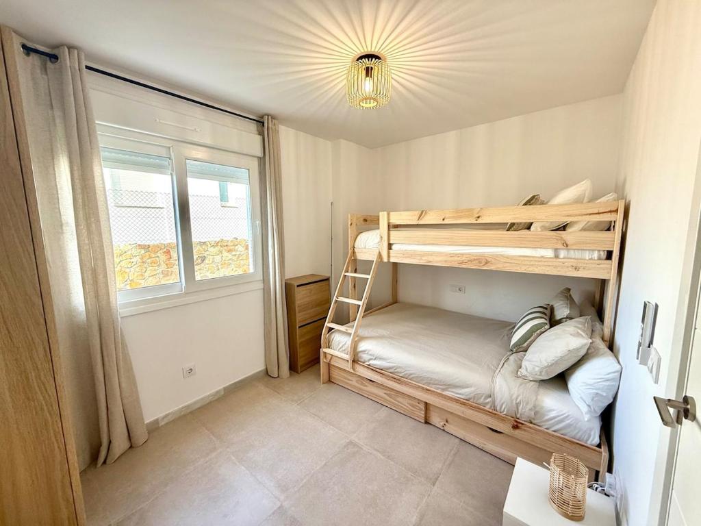 Increíble apartamento en Zahara de los Atunes - 4