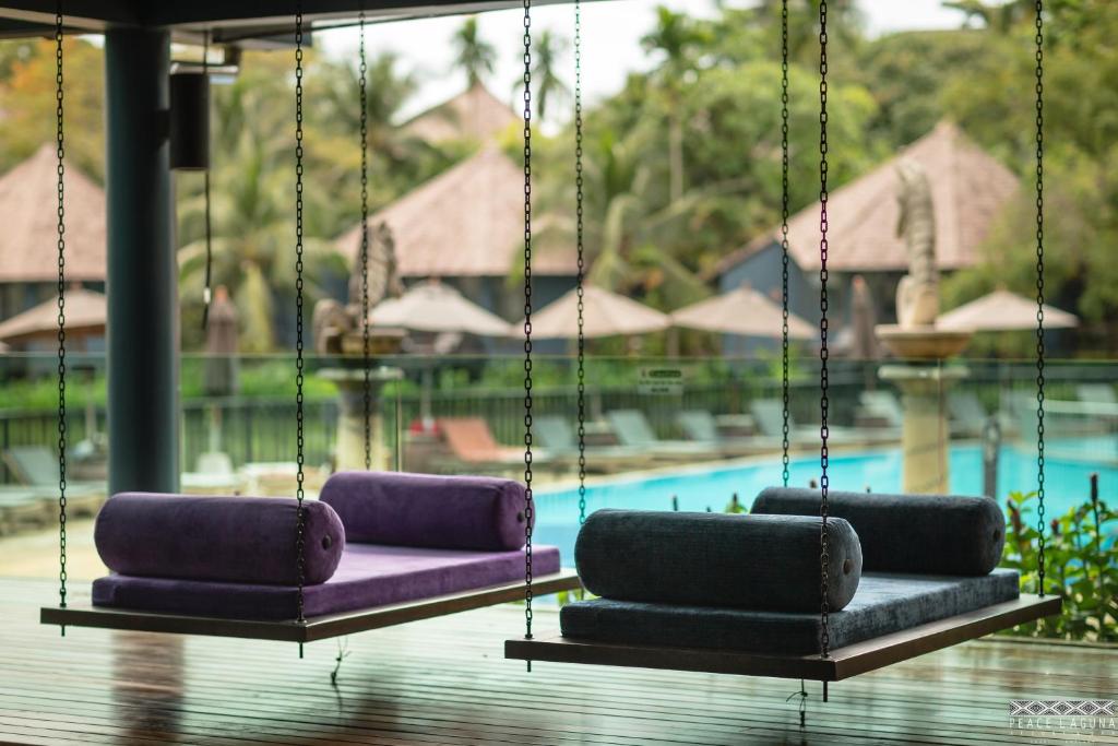 フロント・ロビー