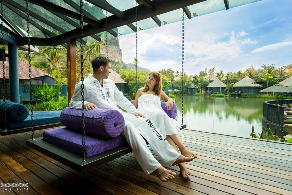 フロント・ロビー