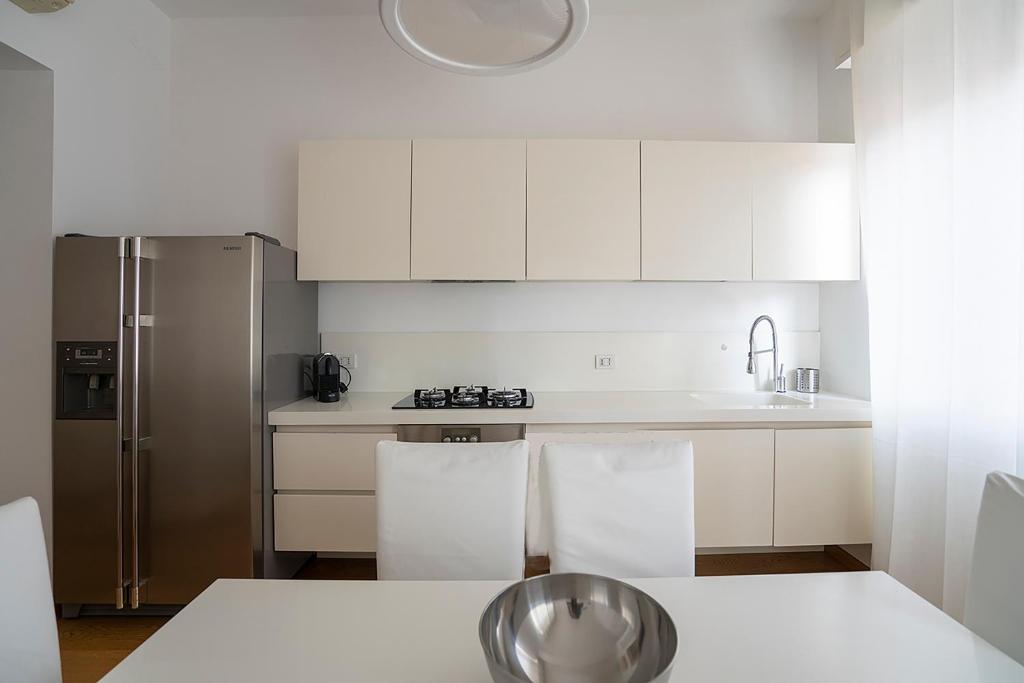 Bright Apartment in Corso Como - 4