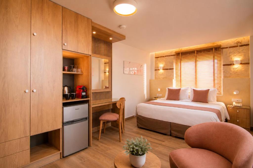 Lofos Apartments — Hotel rooms in Hersonissos