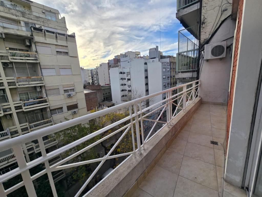 Casa Bustamante, Dpto amplio y luminoso con excelente ubicación en Buenos Aires - 4