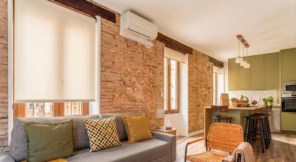 Modern & Central Apartment in Valencia El Carmen - 1