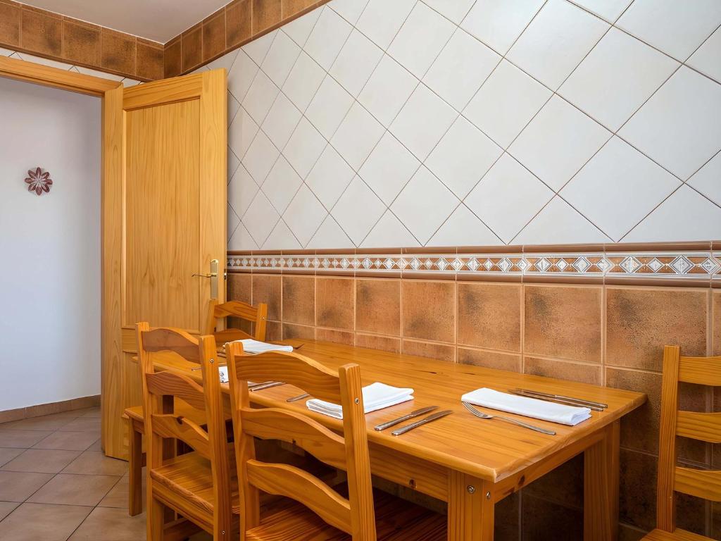 Casa cerca del pueblo terraza privada alquilamos a familias - 4