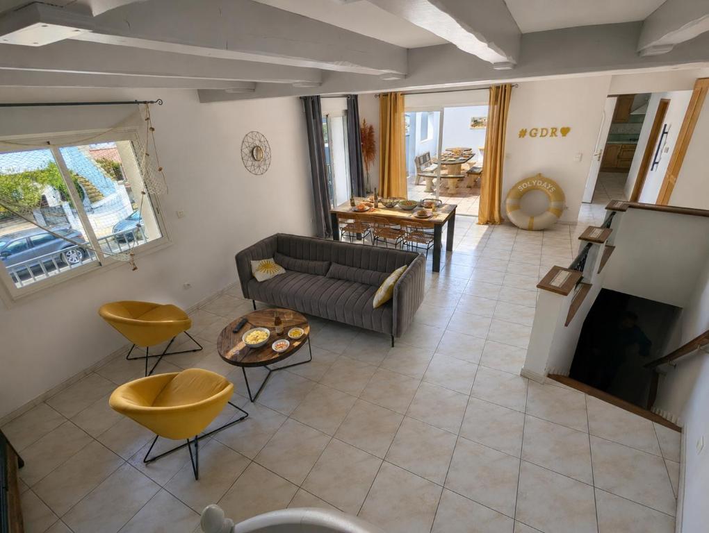 Sol-Y-Days Avenue Camargue, grande maison proche centre et mer - 2
