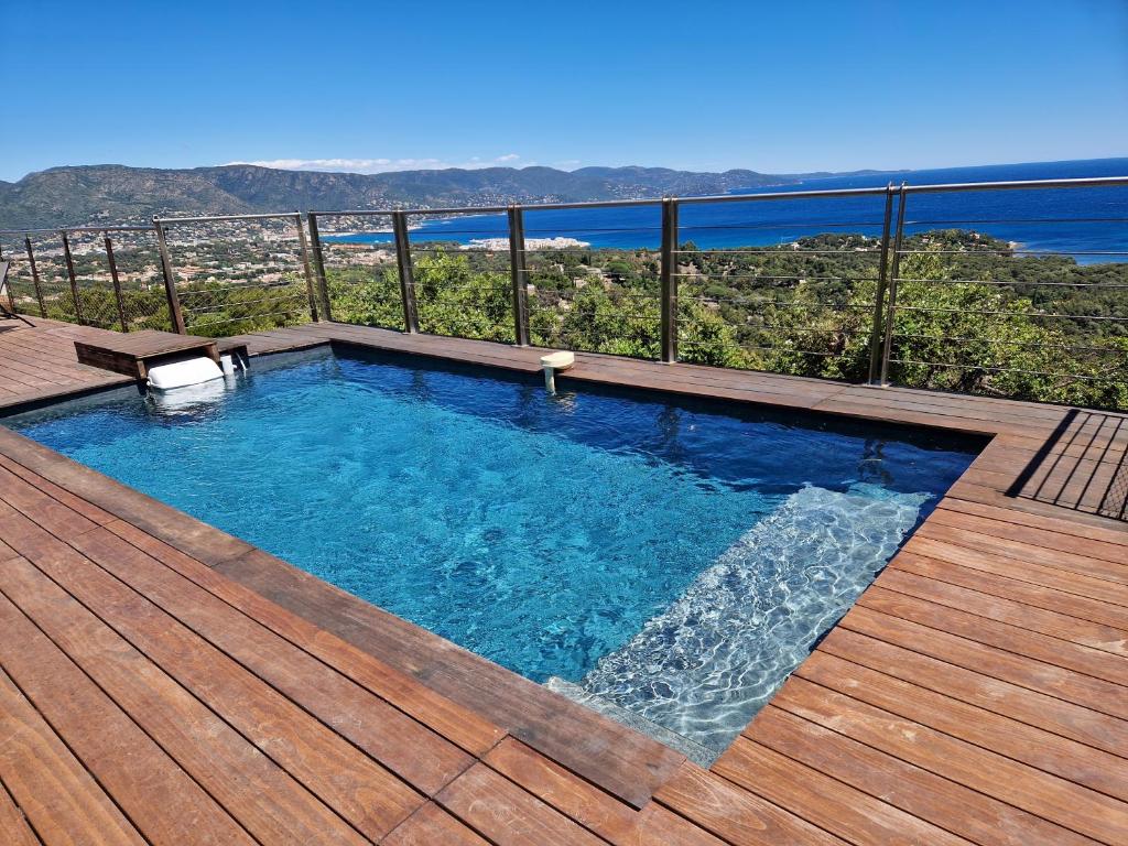 Gaou - Villa ONEIROS, paisible avec piscine & vue mer - 1