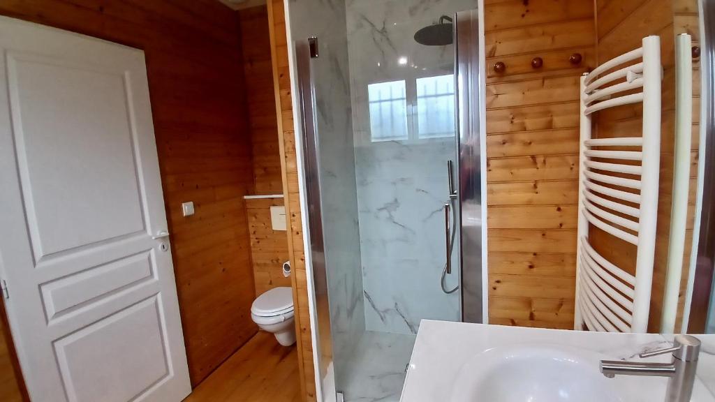 Gîte climatisé avec piscine sur les hauteurs de CAHORS - 3