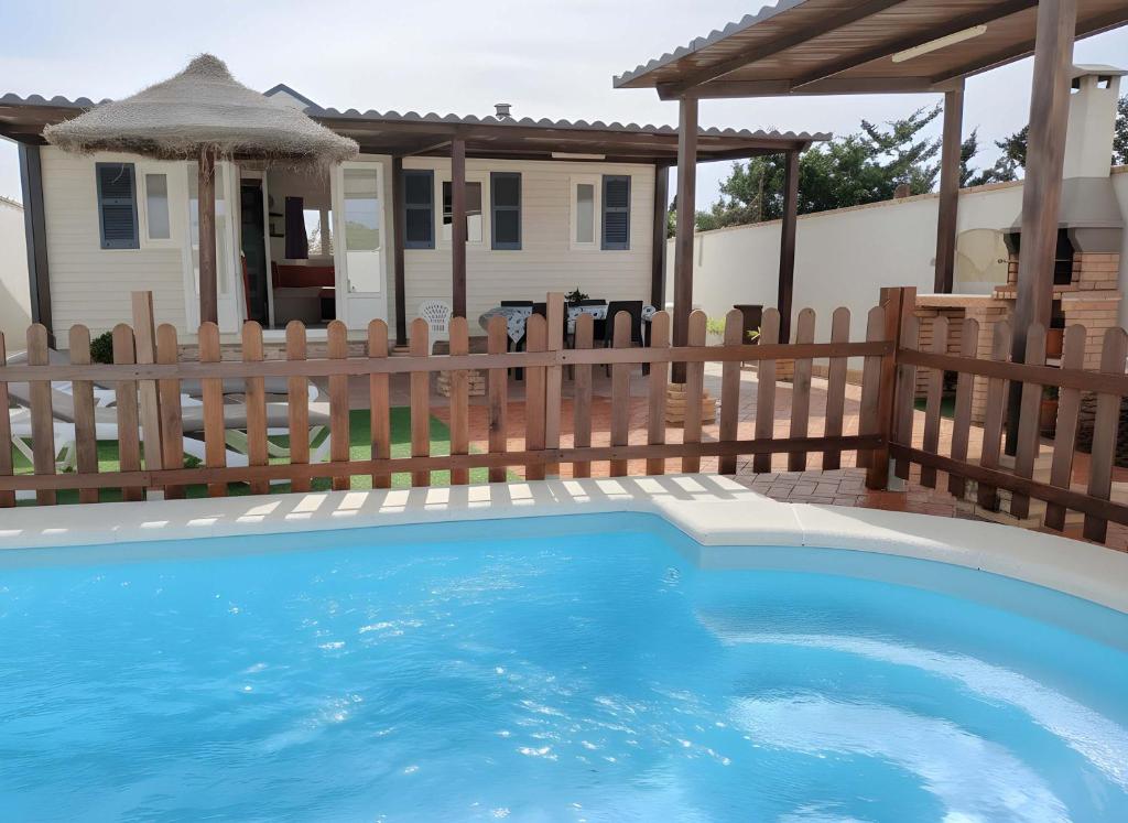 Casa con piscina privada solo familias pareja flor 1 - 2