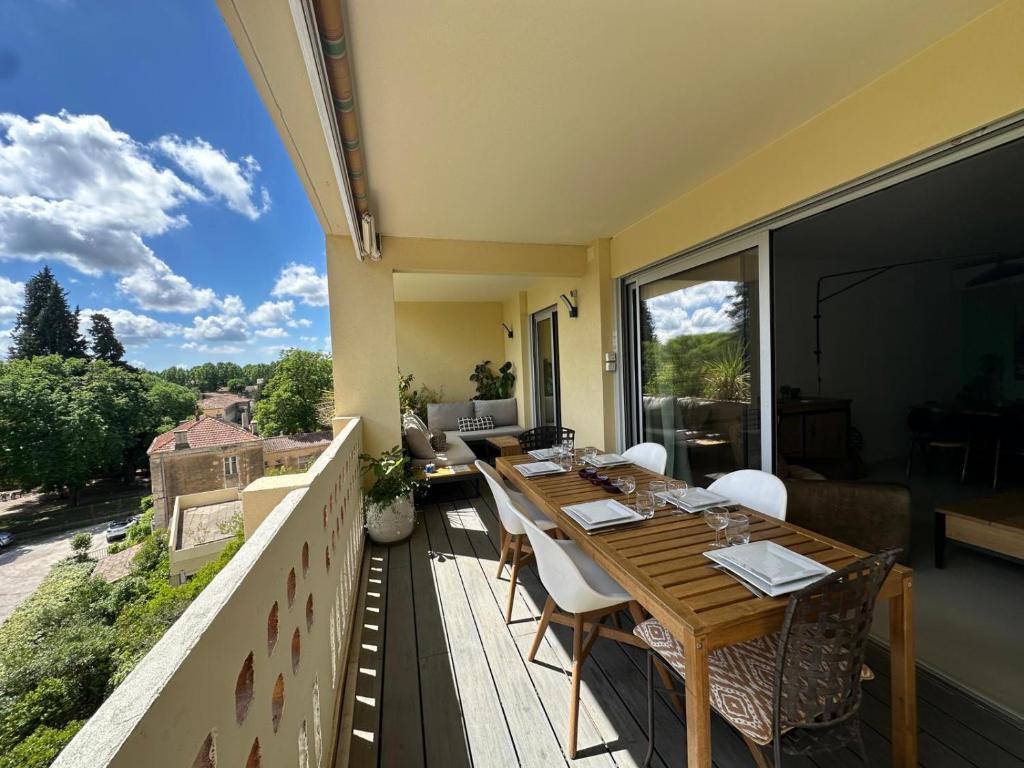 Le Rambot - appartement de charme avec grande terrasse parking centre ville - proche Bellegarde - 2