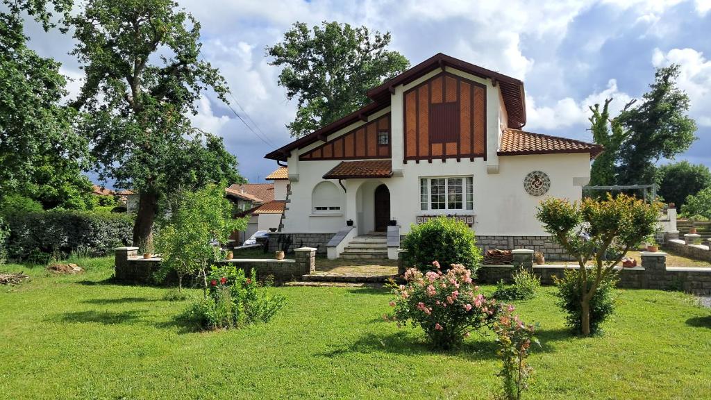 Apparemment indépendant dans une maison à Biarritz - 1
