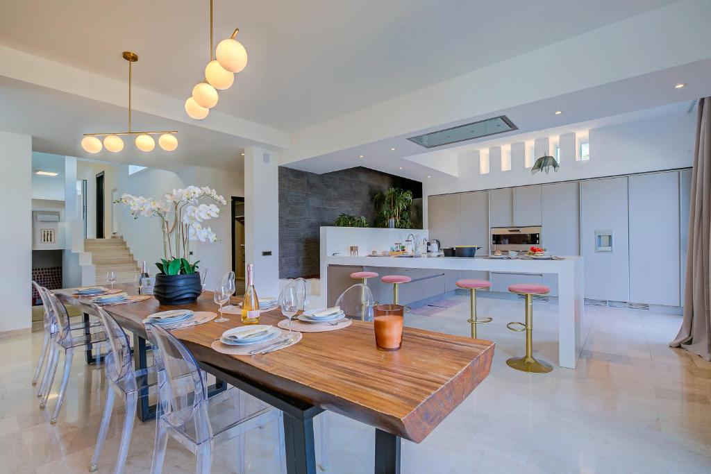 Lugano Lake View Villa with Private Pool - 4