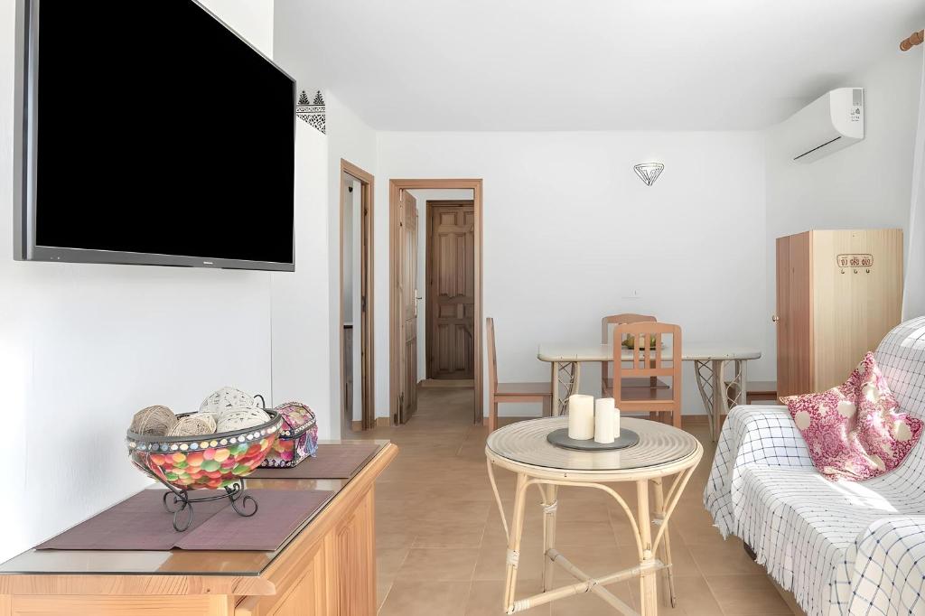 Apartamento con piscina compartida a 2 km de las playa - 4