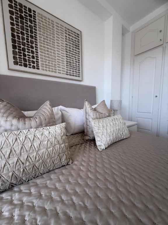 Garden apartment south facing 2 beds Benavista, Sun Gardens - 4