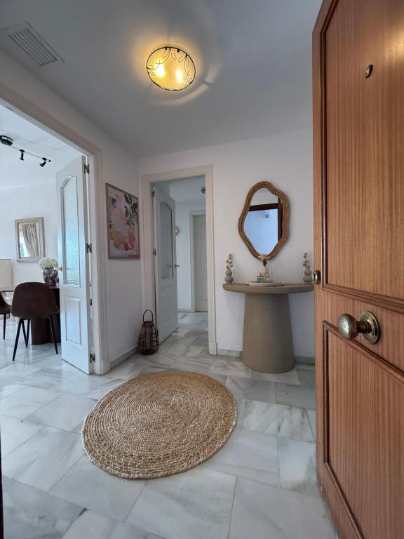 Garden apartment south facing 2 beds Benavista, Sun Gardens - 5