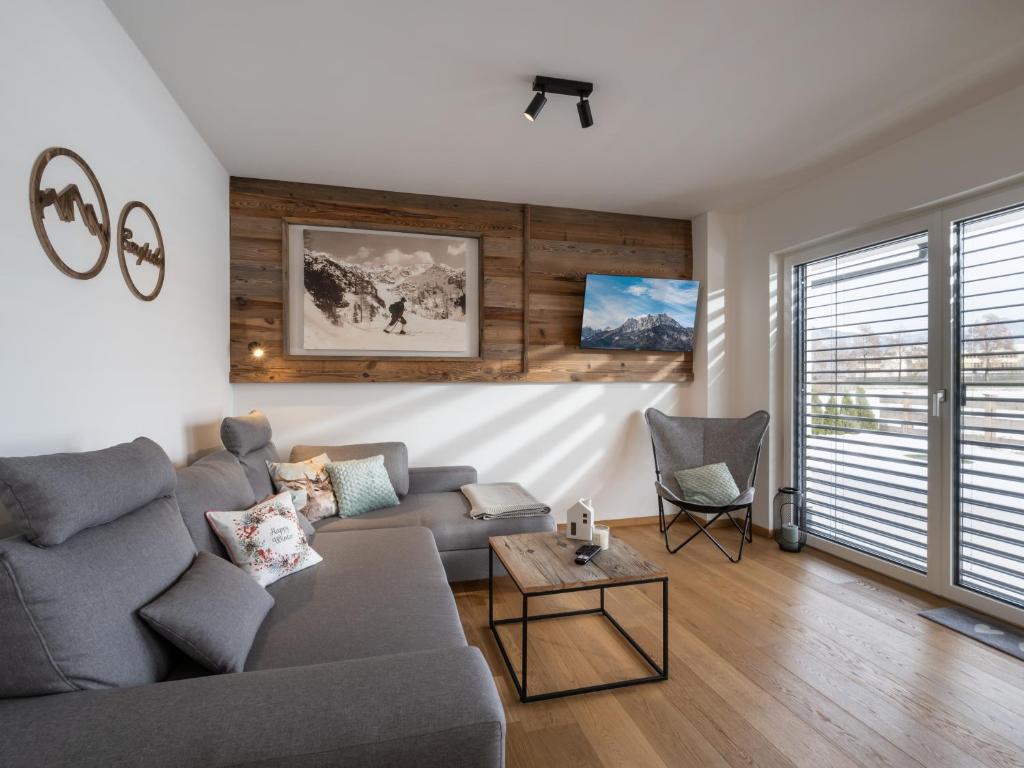 Ferienwohnung Tirolglück mit großem Garten - 4