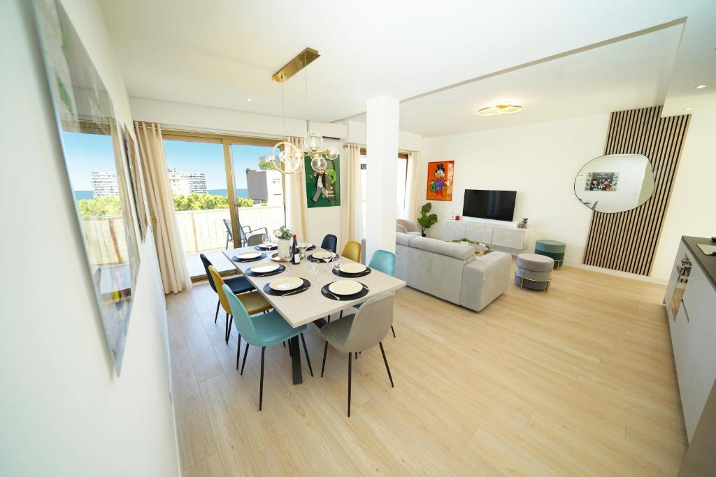 Monaco - Entire top floor with terrace and garage - 5