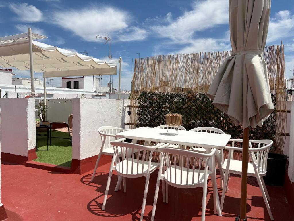 Penthouse in the Alameda de Hercules - 3