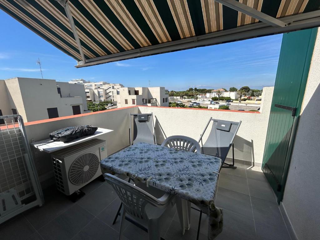 Appartement climatisé sur la plage entre Mer et Canigou Terrasse - Parking - 4