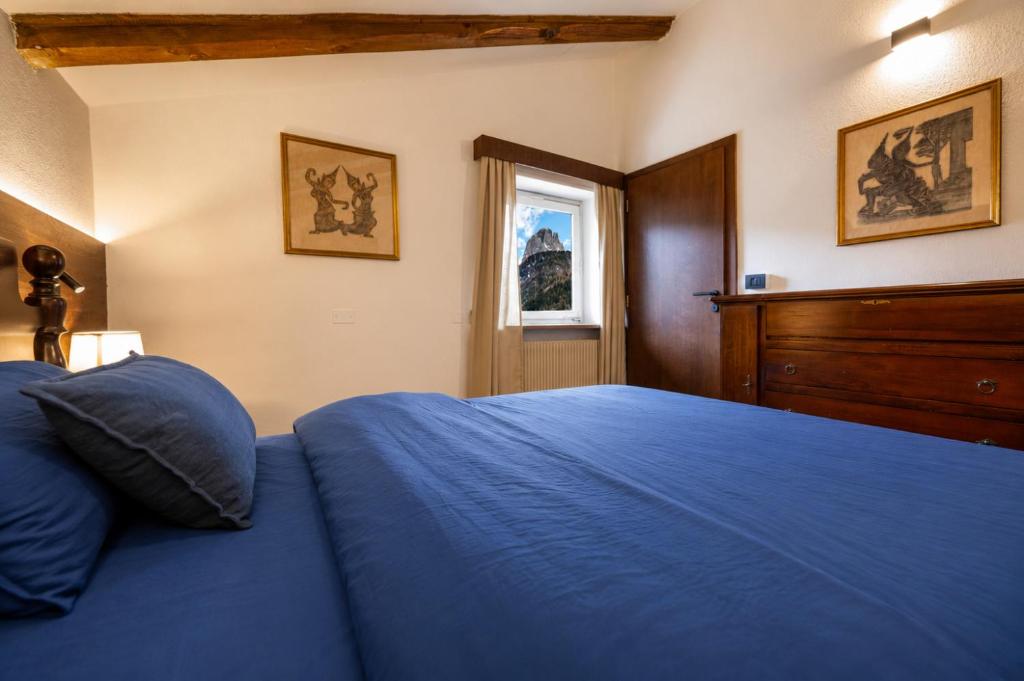 Attic Apartment - 1