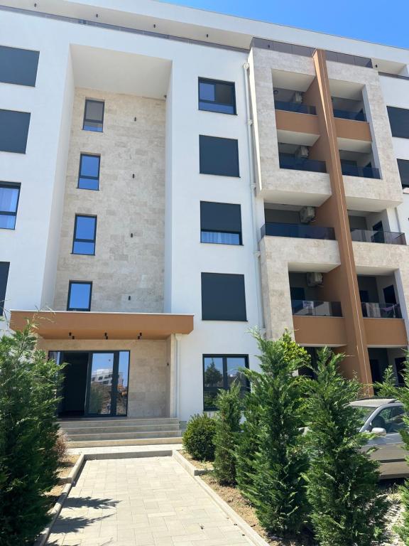 Boulevard Apartments Meti - 4