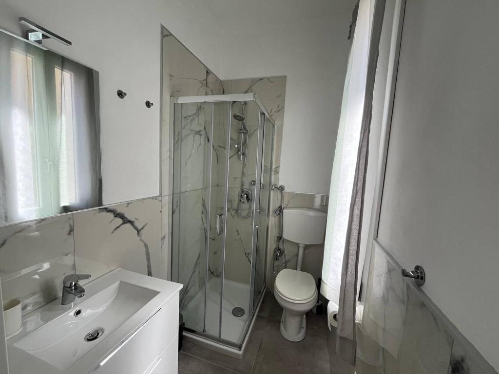 Apartment, Sulina's House - 4