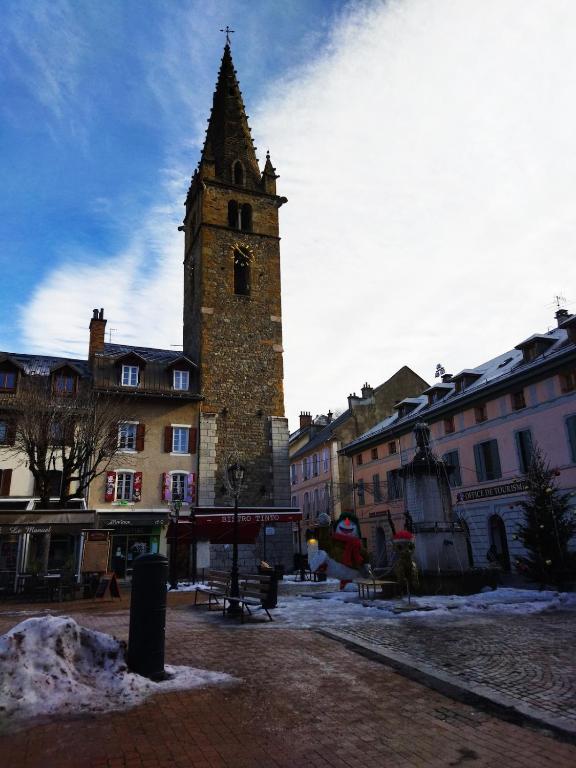 Le Barcelo, plein centre, rue calme - 3