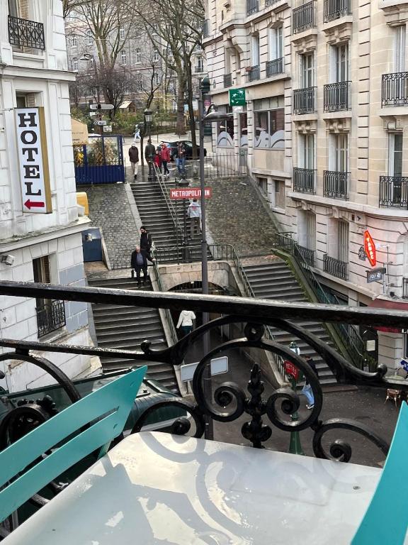 Magnifique appartement en face du métro Lamarck - Montmartre - 3