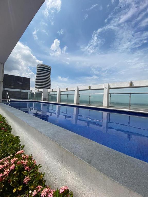 Penthouse river view 15 - 3