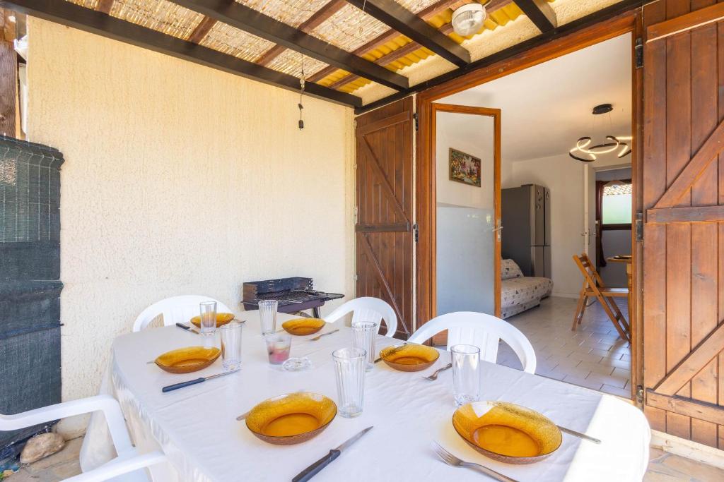 Pavillon indépendant pour 6 personnes dans une résidence sécurisée avec piscine - 5