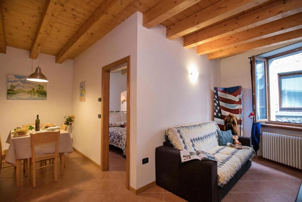 Appartamento Centro Storico Riva - Happy Rentals - 1