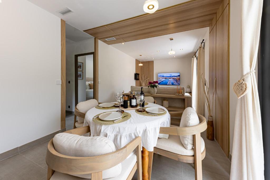 Appartement Design avec Grande Terrasse, BBC & vue verdure -4pers - 4