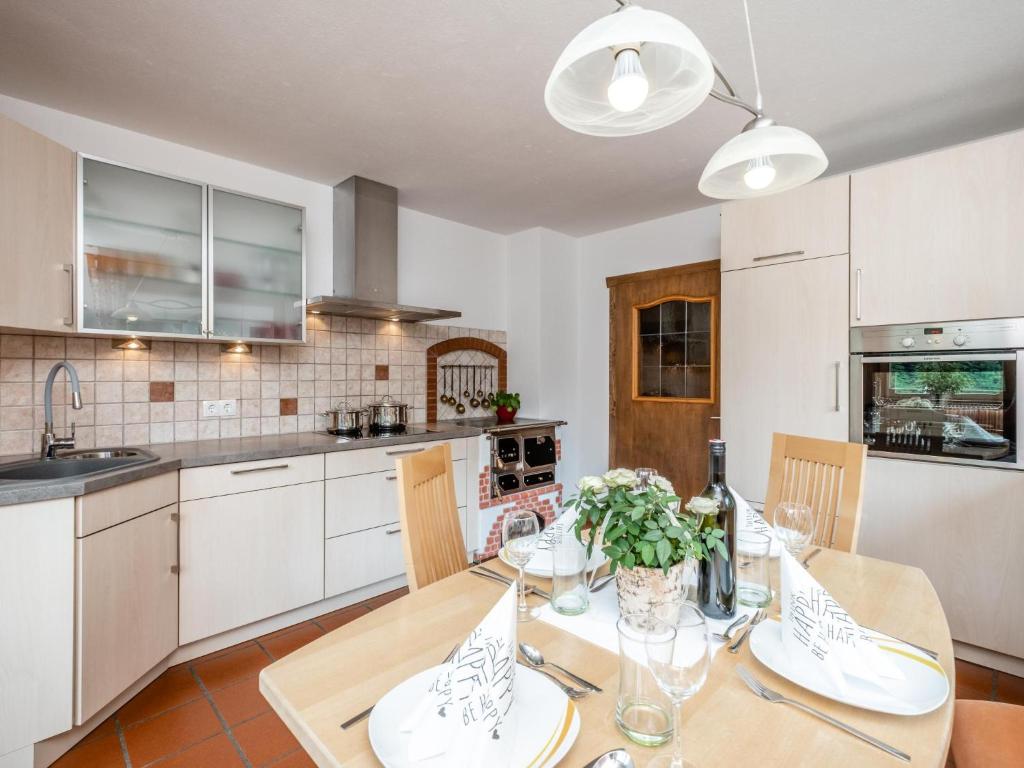 Haus am Waldrand - 4