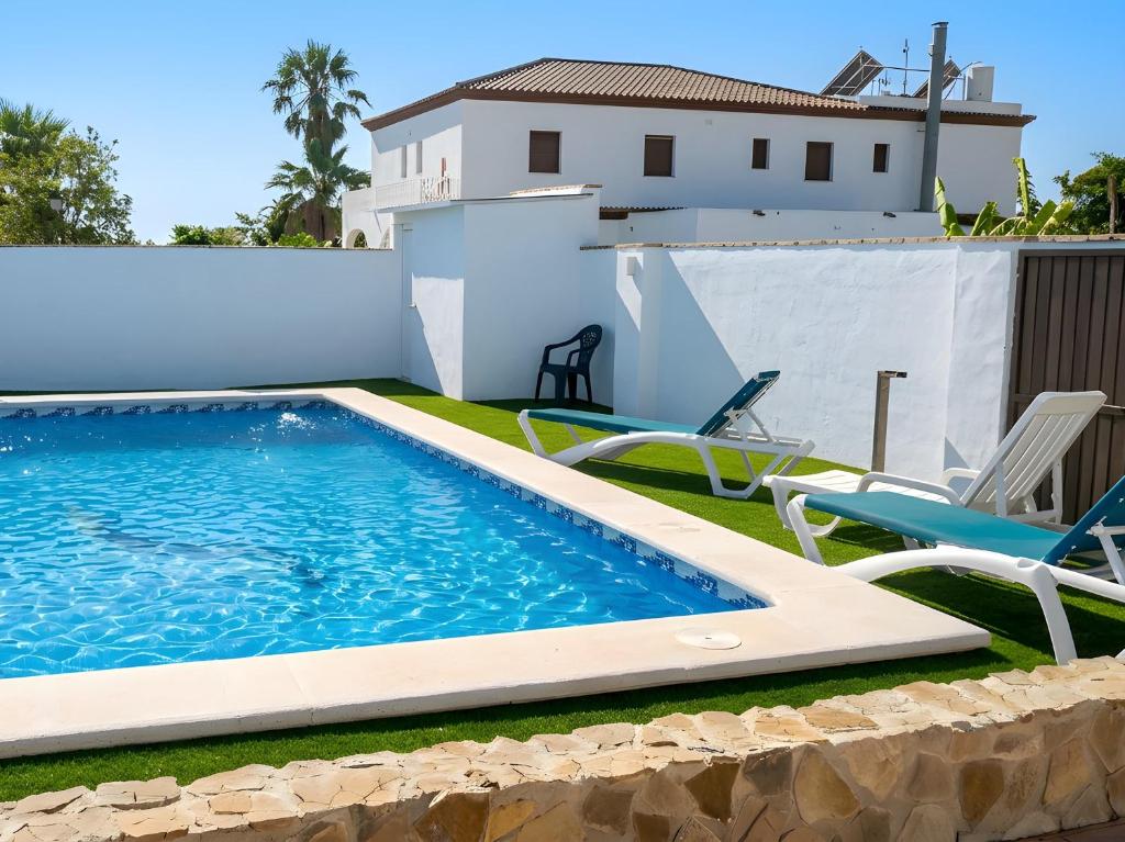 Chalet Piscina Privada Conil SOLO para familias y parejas - 2