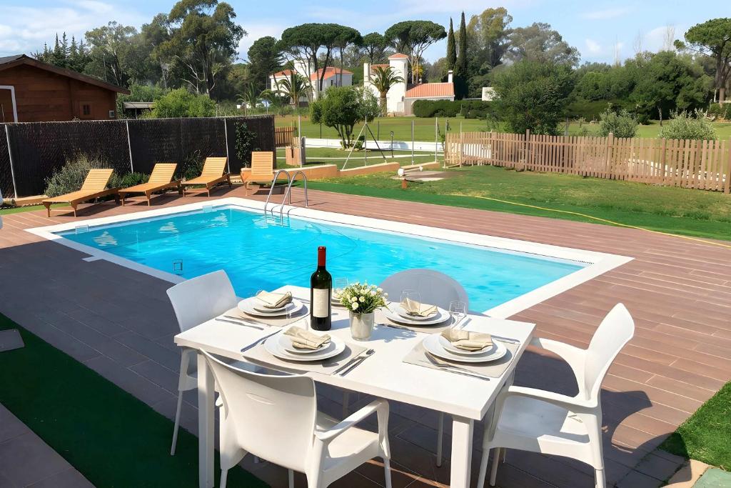 Chalet con Piscina Privada, Jardín y Gran Capacidad 18 personas - 4
