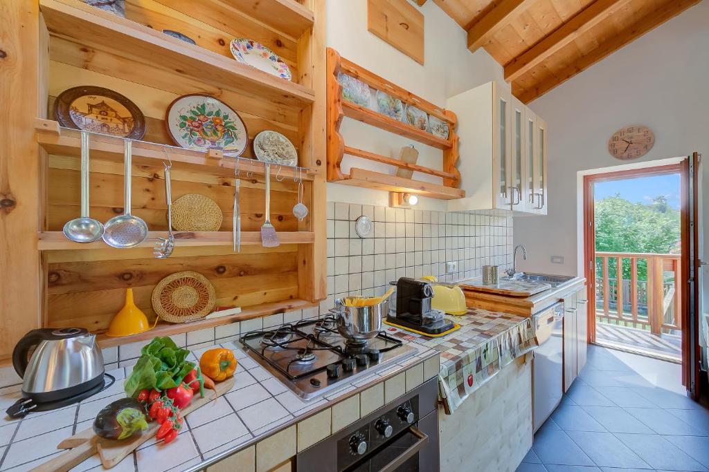 Casa Tra Borgo e Lago in Lake Tenno - Happy Rentals - 5