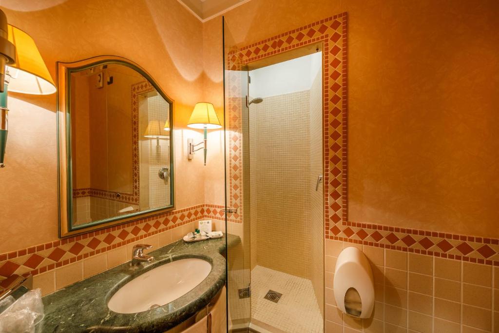 Perugia Plaza Hotel - 4