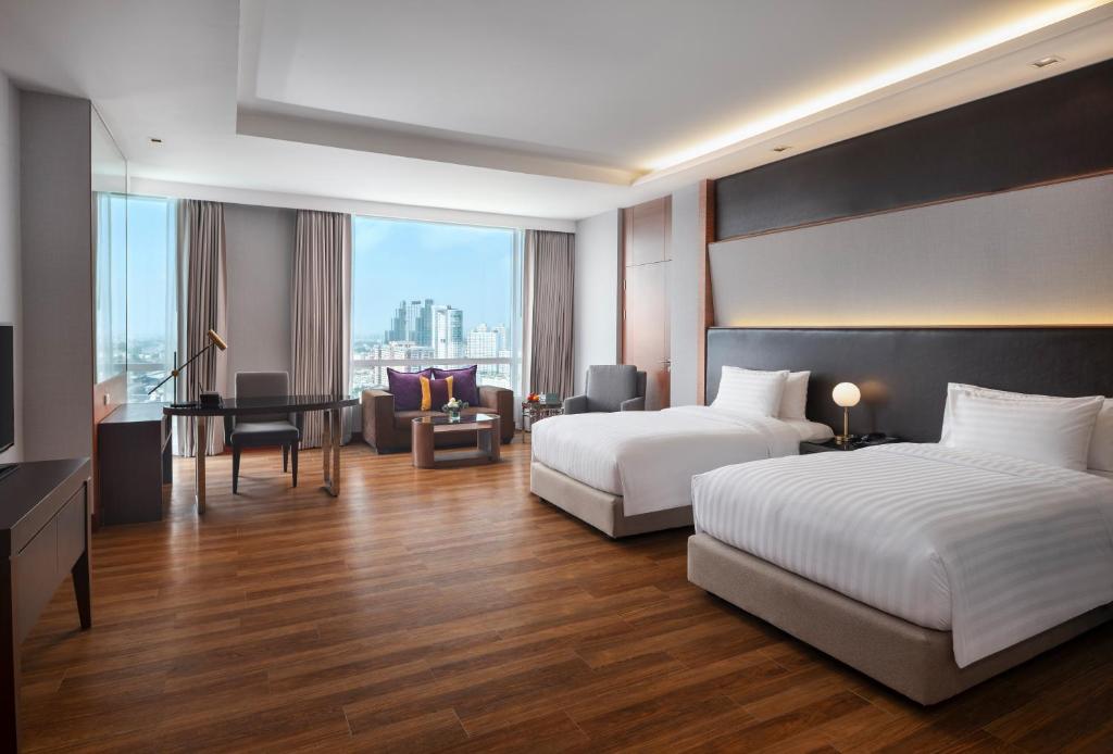 四翼大酒店-会议中心 (The Grand Fourwings Convention hotel)