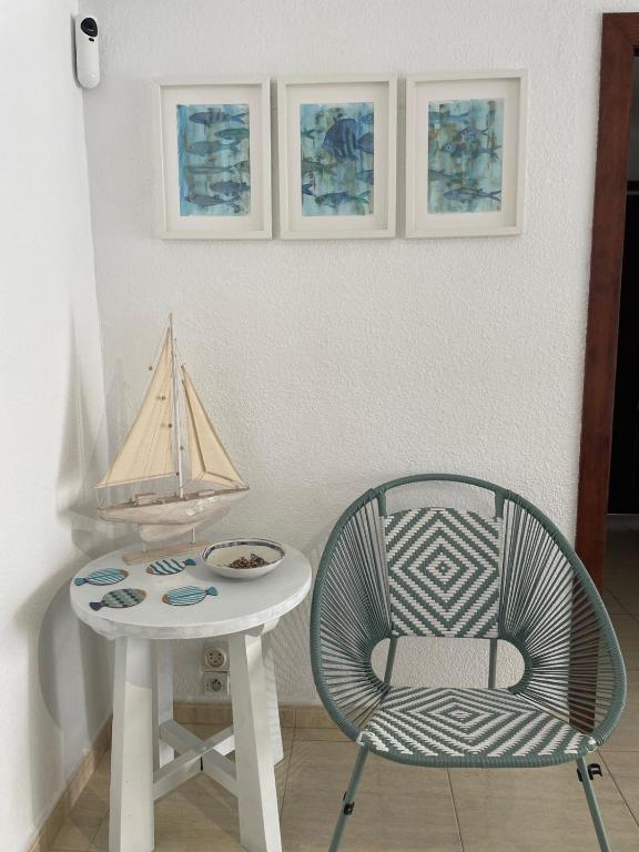 Apartamento con vistas laterales al mar en Platja - 5