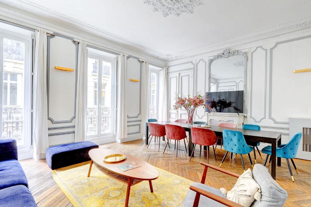 Luxueux appartement Parisien Avenue des Champs-Elysees - 1